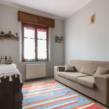 Charming House Whit Terrace