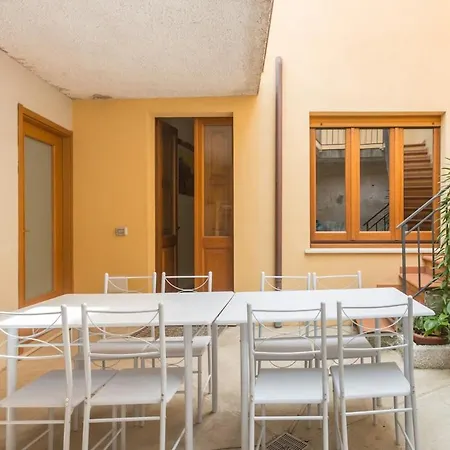 Charming House Whit Terrace * Seneghe